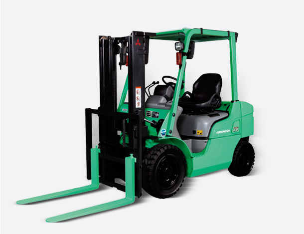 载重1000-3500kg 四轮柴油/汽油平衡式叉车